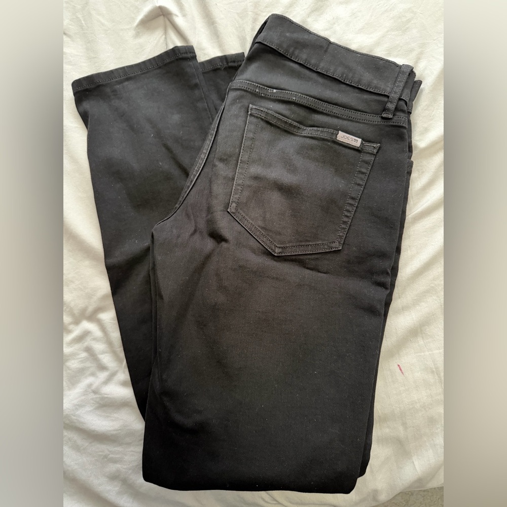 Joe's Jeans Slim Fit in Classic Black
